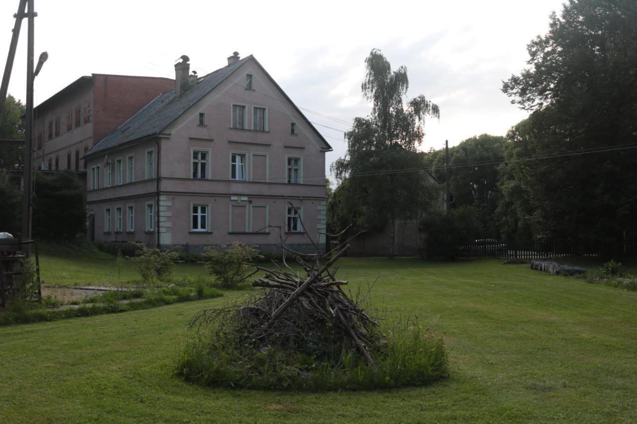 Hotel Pokoje w Starym Młynie Kudowa-Zdrój Zewnętrze zdjęcie